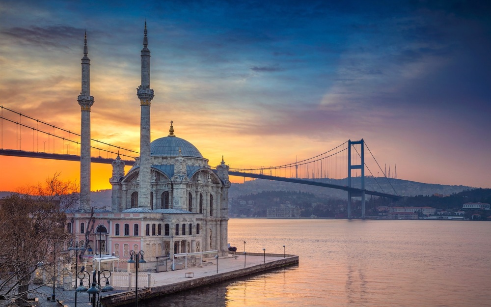 Turkey-Istanbul-bridge-mosque-river_1920x1200